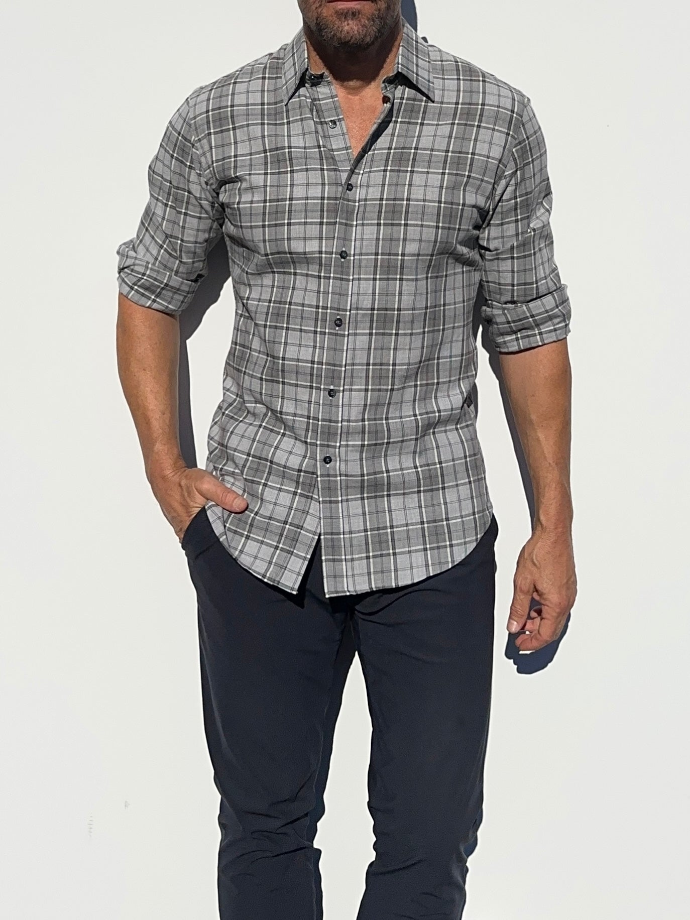 No-Pocket Plaid Flannel - Light Gray