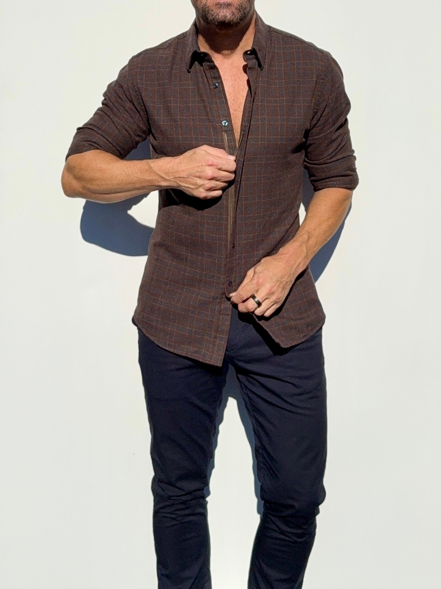 No-Pocket Robust Plaid Flannel - Brown & Black Plaid