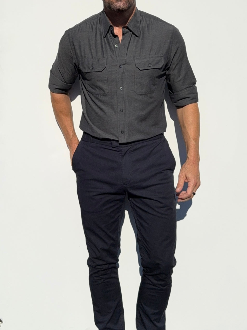 The Utility Shirt in Twill - Dark Gray