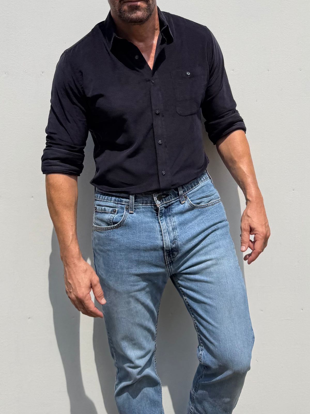 The One-Pocket Corduroy Shirt - Midnight Blue