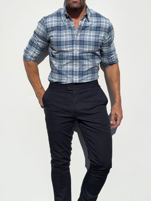 The No-Pocket Dress Flannel - Light Blue Plaid