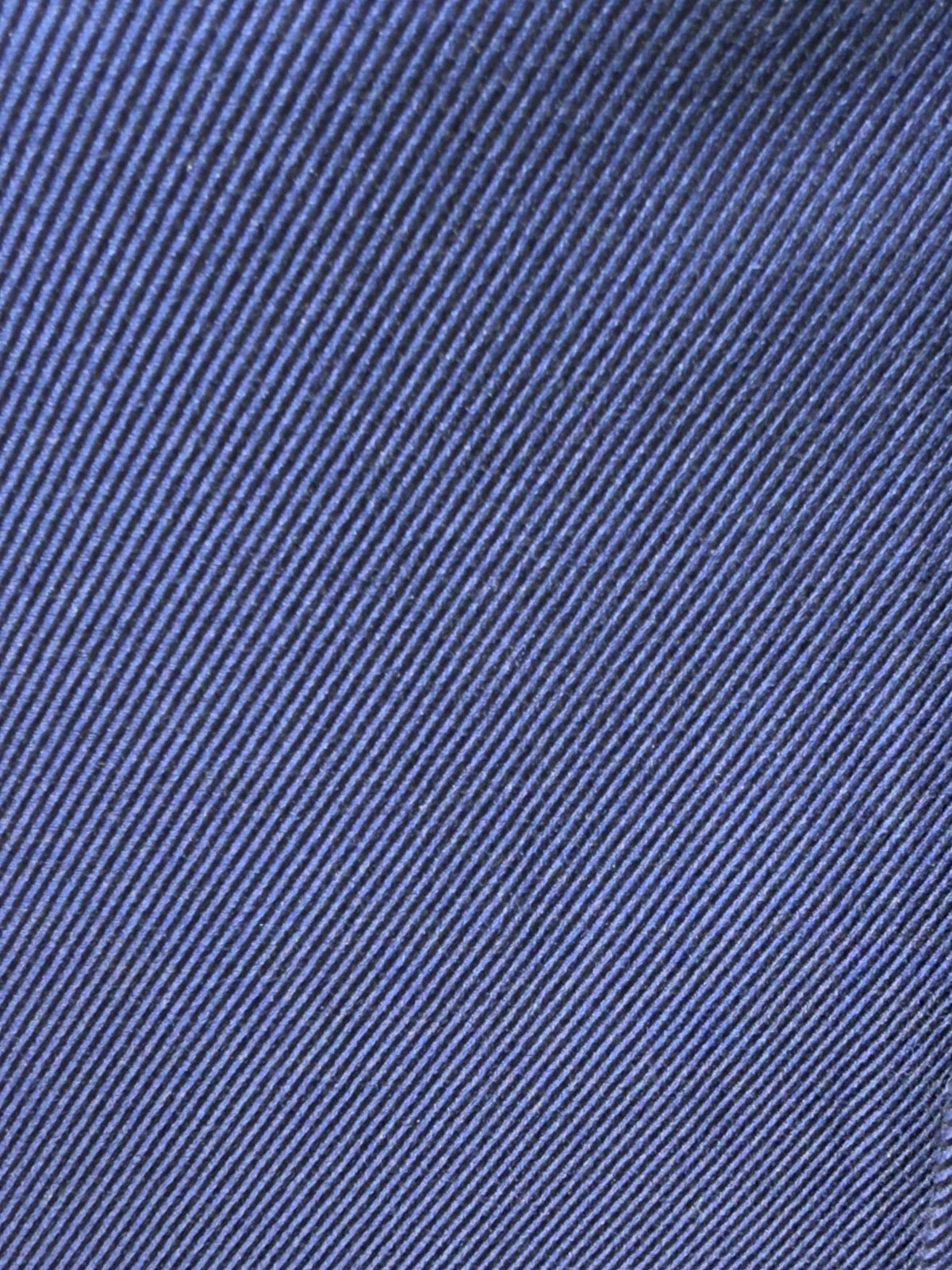 The Hidden Button Shirt in Lux Twill - Navy