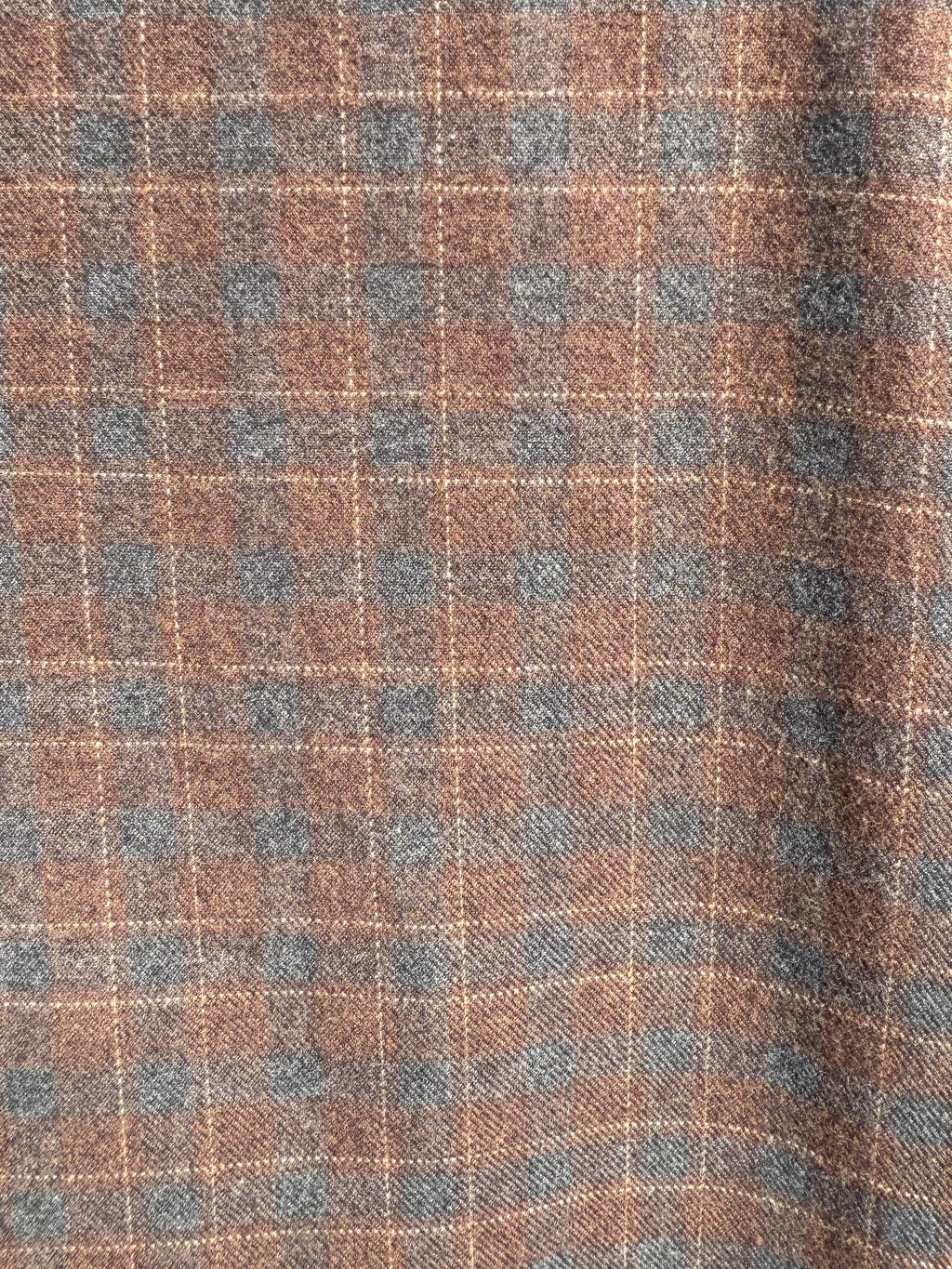 No-Pocket Robust Plaid Flannel - Brown & Black Plaid