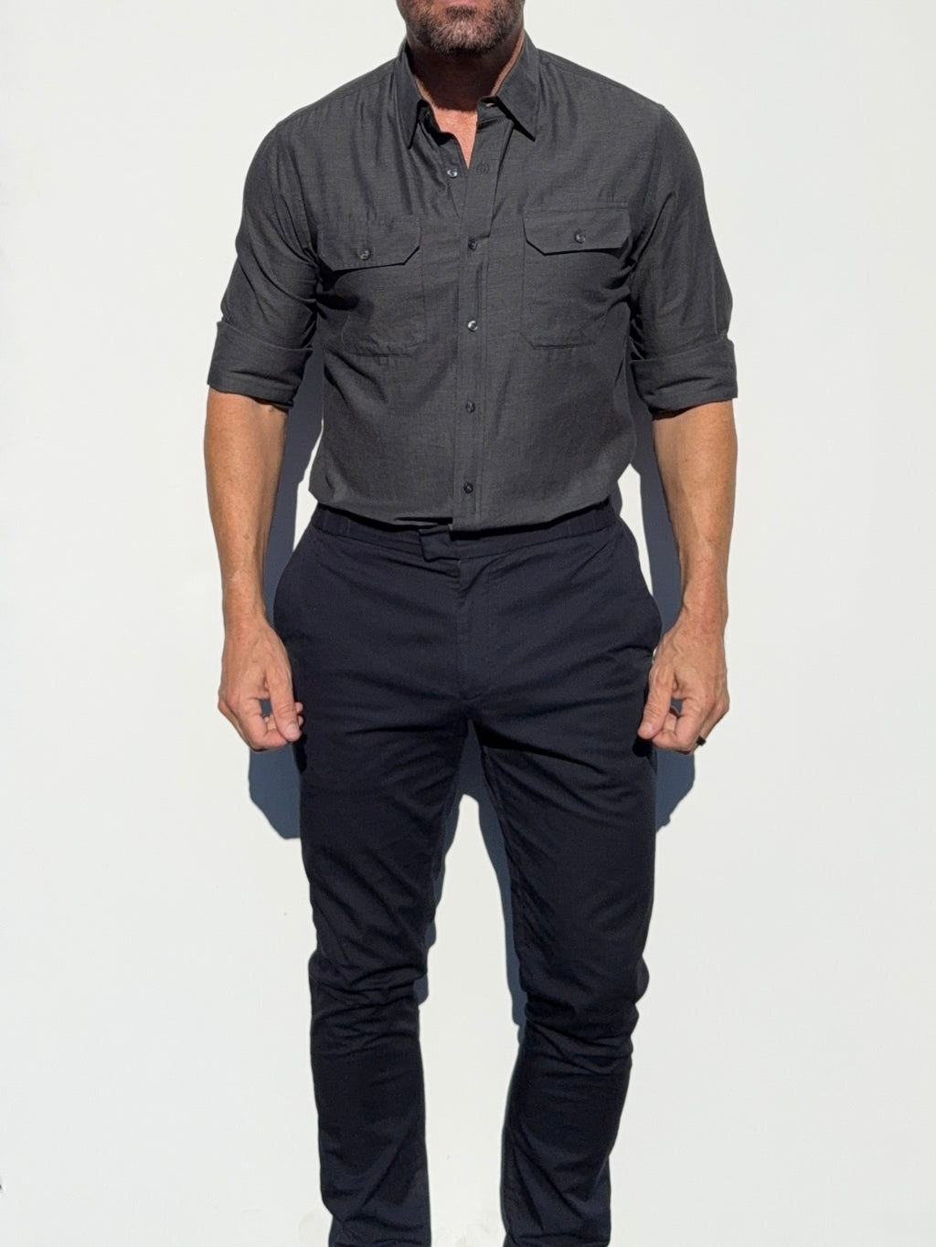 The Utility Shirt in Twill - Dark Gray